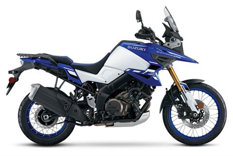 2023 Suzuki V-Strom 1050DE in Junction City, Kansas